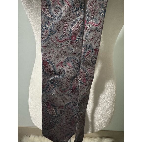 Christian Dior 100%silk men’s tie